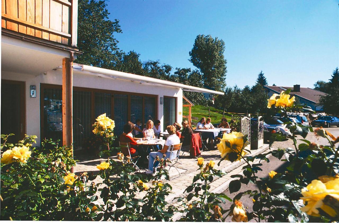 Alter Ziehbrunnen Gasthof 3*